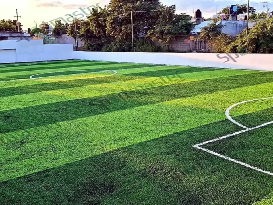 Pasto sintético en Ébano y la Huasteca potosina: Cancha de fútbol rápido con pasto sintético en Ciudad Valles, San Luis Potosí