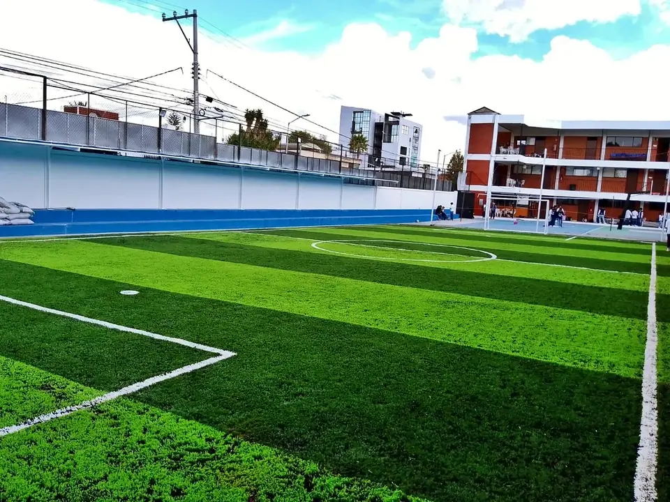 Cancha de fútbol 5 con pasto sintético en Puebla, Puebla
