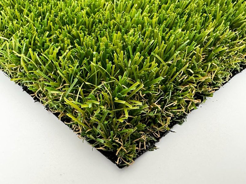 detalle de fibra realista EasyGarden para jardines y exteriores residenciales · 25-40 mm