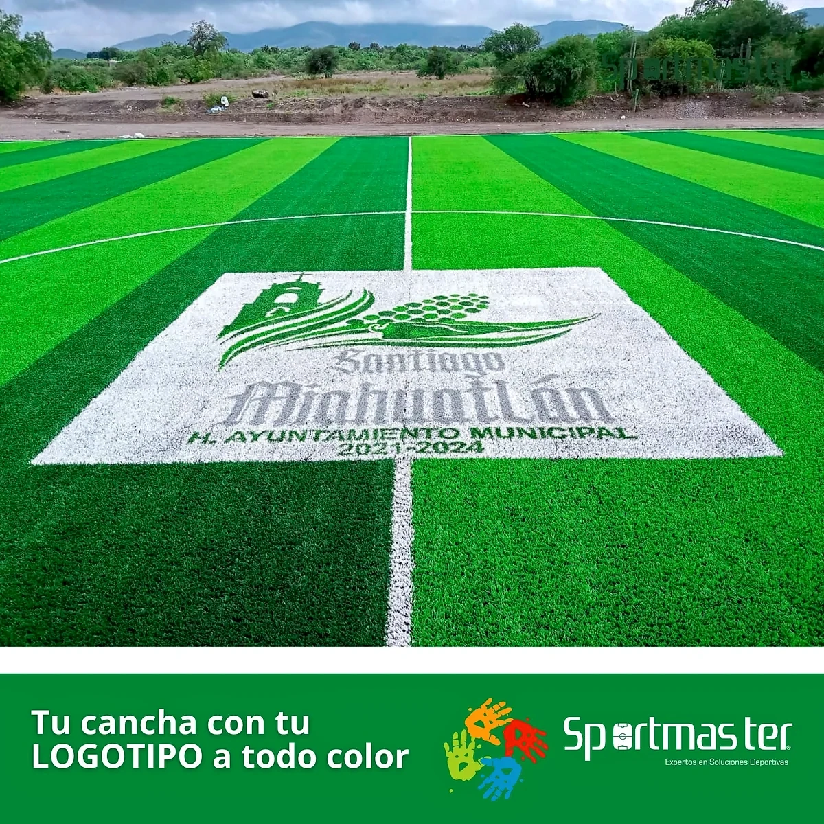 Cancha de fútbol soccer con pasto sintético en Unidad Deportiva Santiago Miahuatlán