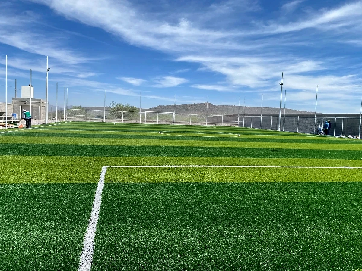 Cancha de fútbol 7 con pasto sintético en Futbol 7 Derramadero, Mexquitic de Carmona